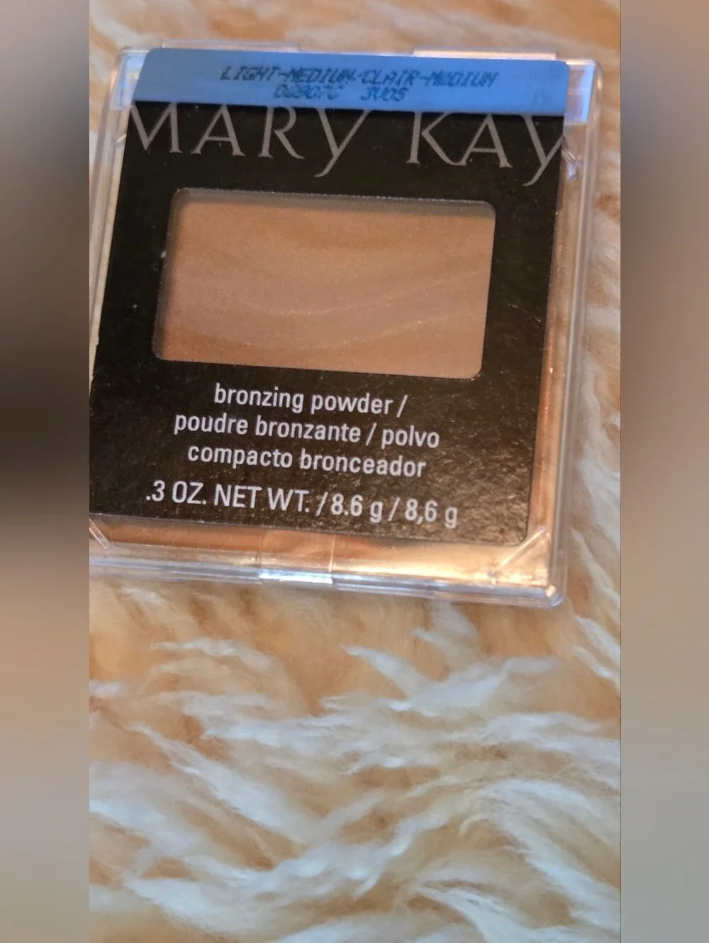 NIB Mary Kay Light-Medium Bronzing Powder - Warm Tan .3.oz.NET.WT/8.6g.